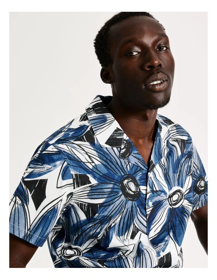 Budget β¨ Blaq Vanuatu Floral Print Short Sleeve Relaxed π Shirt In Navy π - Image 2