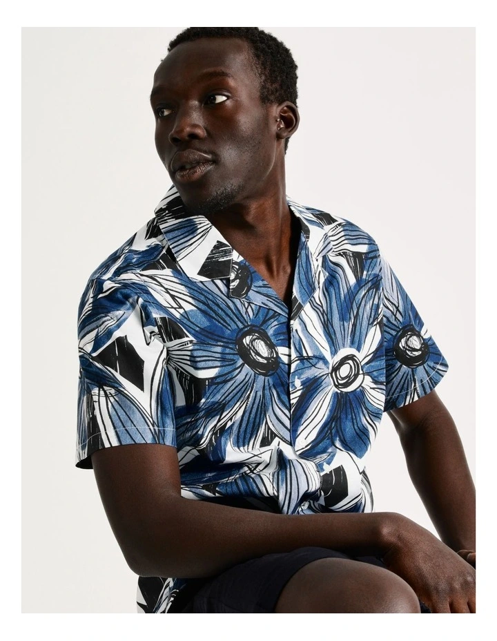 Budget β¨ Blaq Vanuatu Floral Print Short Sleeve Relaxed π Shirt In Navy π - Image 7