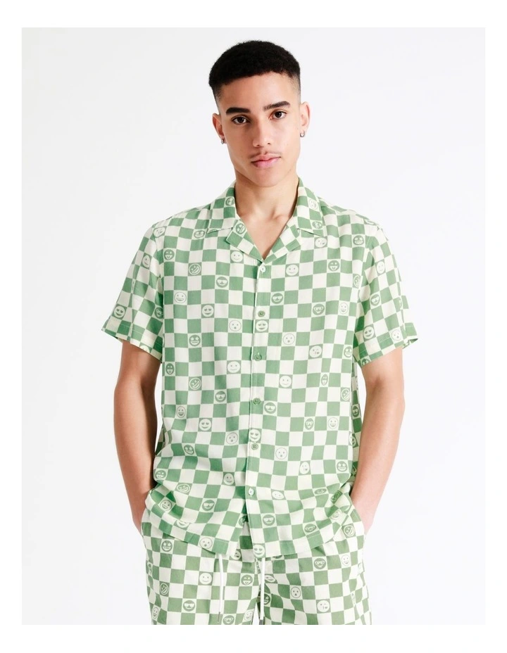 Best deal π Kenji Smiley Checkerboard Short Sleeve Rayon π Shirt In Green π - Image 3